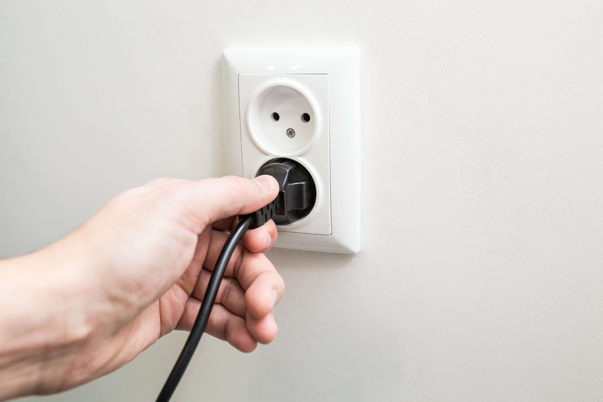 Plug socket